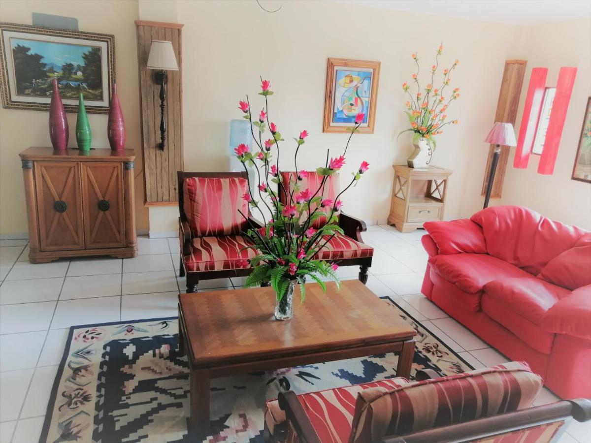 Hotel Carnaval La Ceiba Zewnętrze zdjęcie